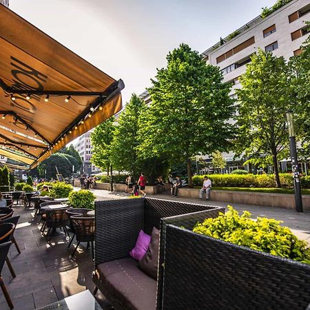 Corvin Promenade Crystal Apartment Budapest Exterior photo