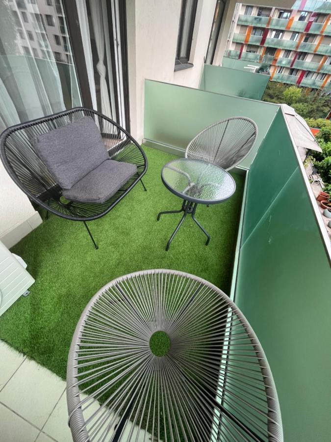 Corvin Promenade Crystal Apartment Budapest Exterior photo